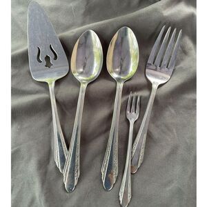 Everbright Stainless USA Serve Ware Set